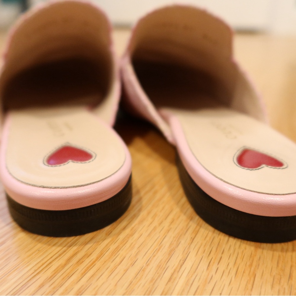 Gucci Princetown Pink Lace Mules with Gold Accents - Picture 6 of 11